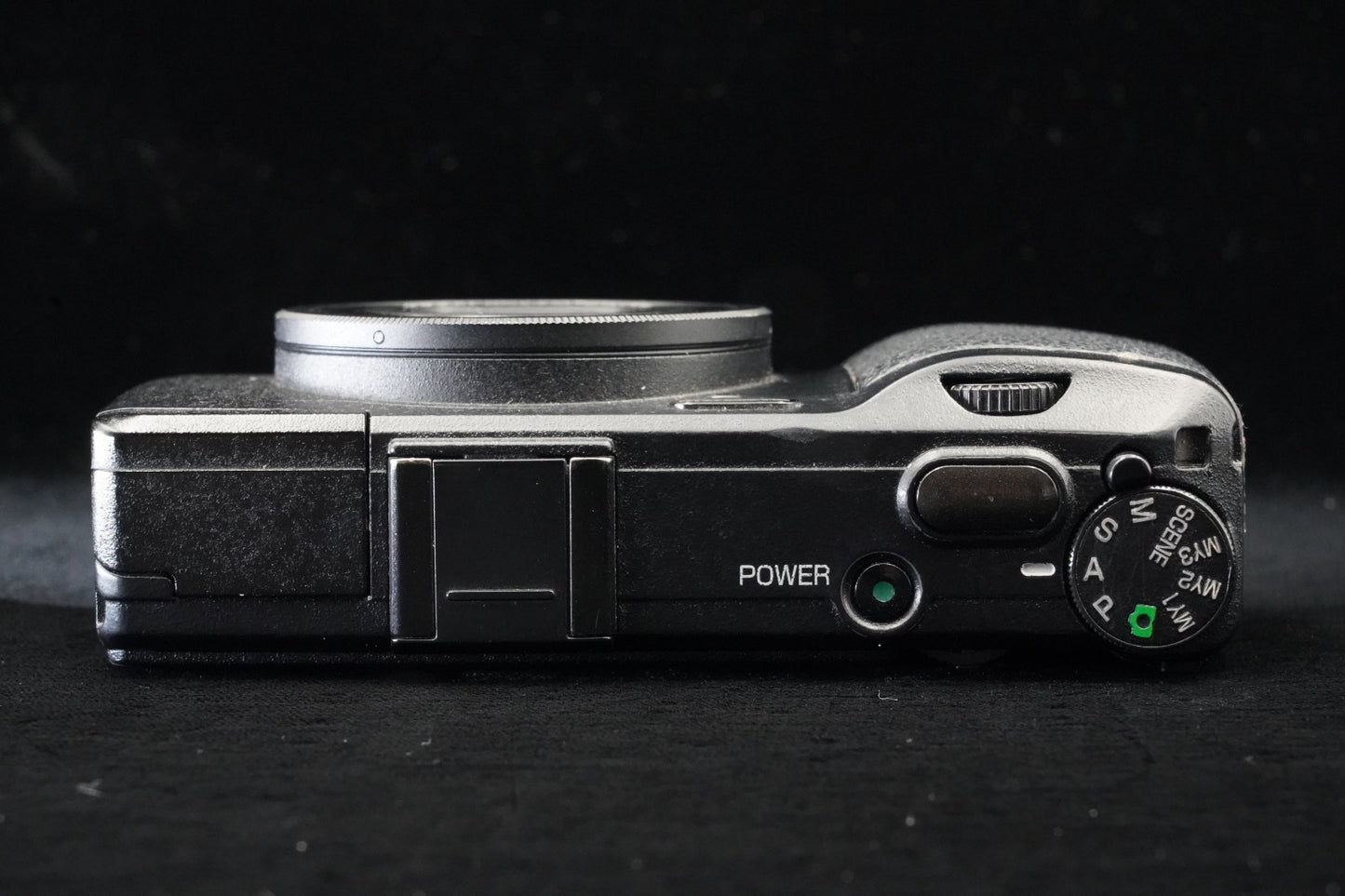 [US Duty Paid] Ricoh GR Digital IV 10.4MP Digital Camera Black 9673
