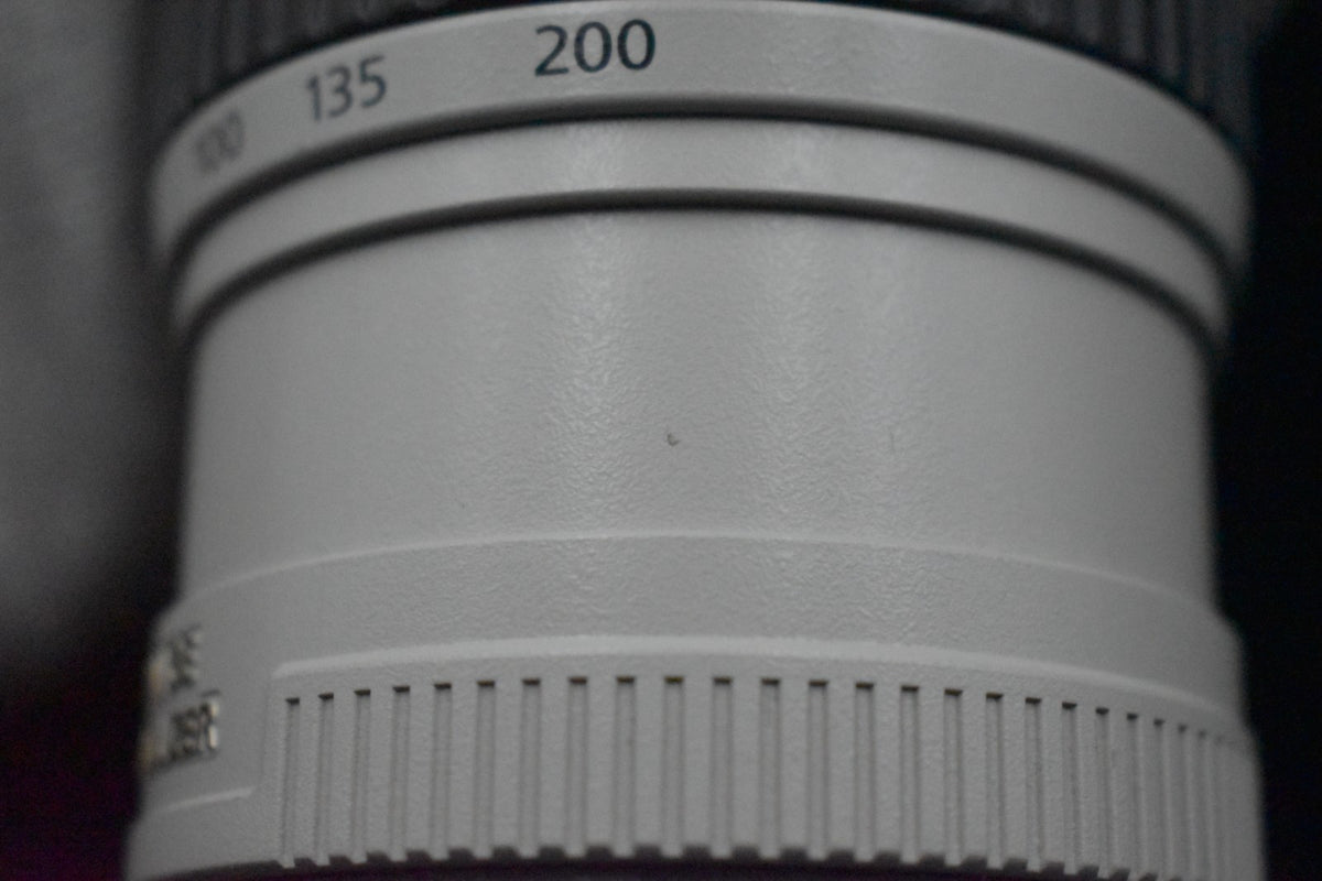 [US Duty Paid] Canon EF 70-200mm F/4 L IS USM Telephoto Lens From JAPAN 8957