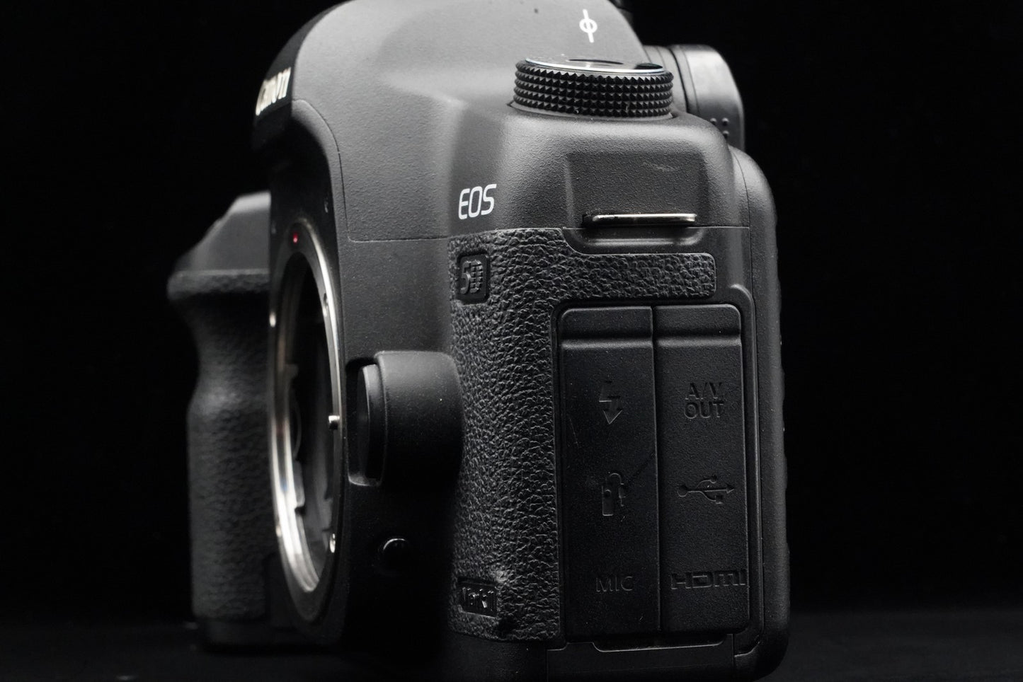 Canon EOS 5D Mark II DSLR Full Frame Video Camera Black US Duty Paid 10325