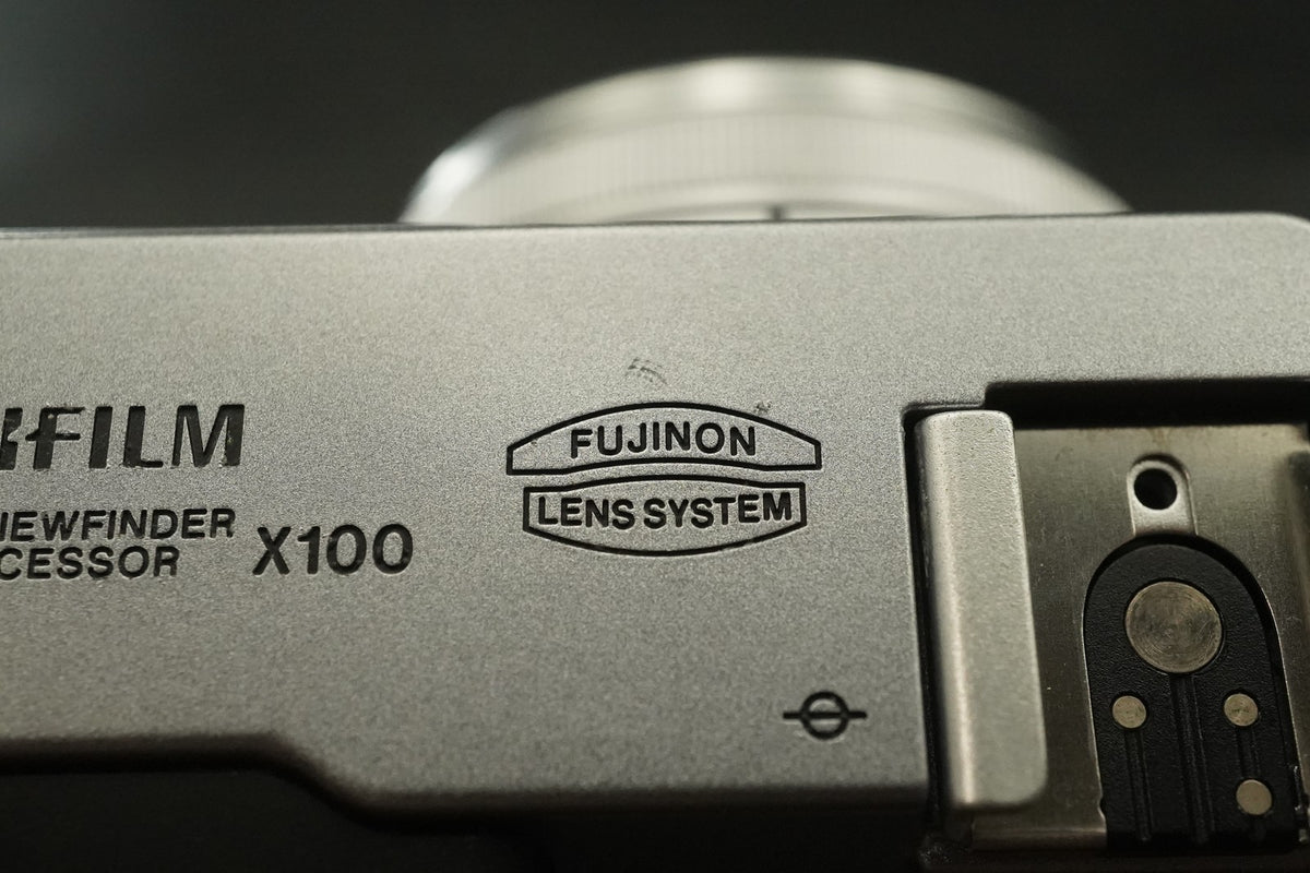Fujifilm X100 FinePix X Series 12.3MP Silver Digital Camera #12667