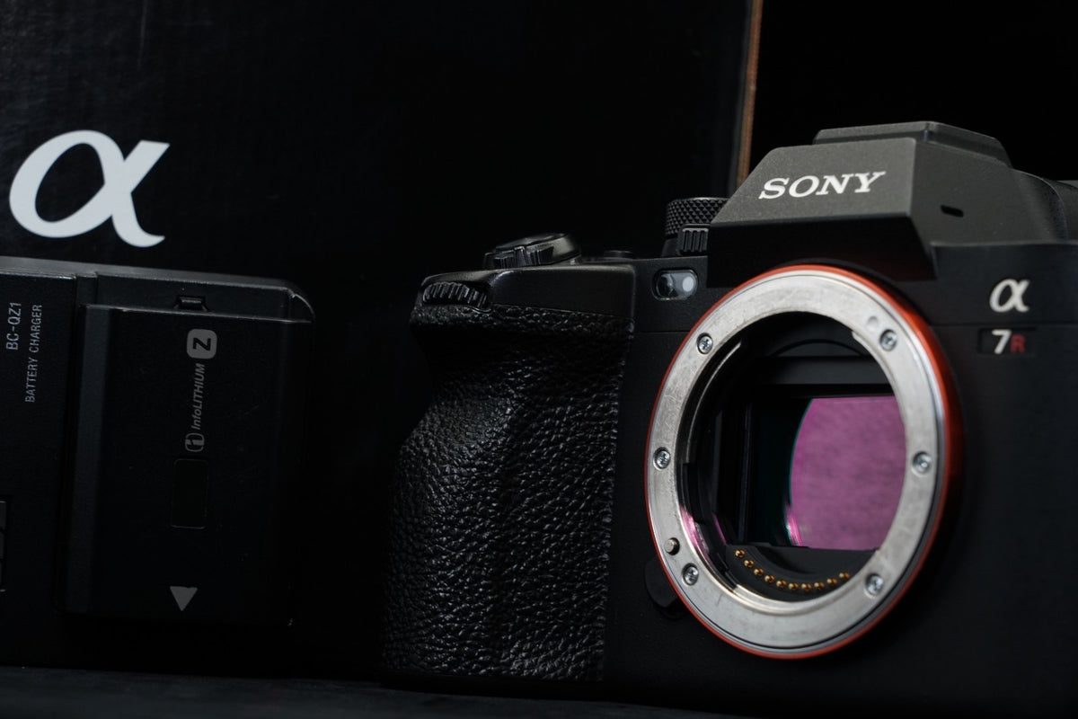 Appareil photo numérique sans miroir Sony A7R V ILCE-7RM5 US STOCK #10322