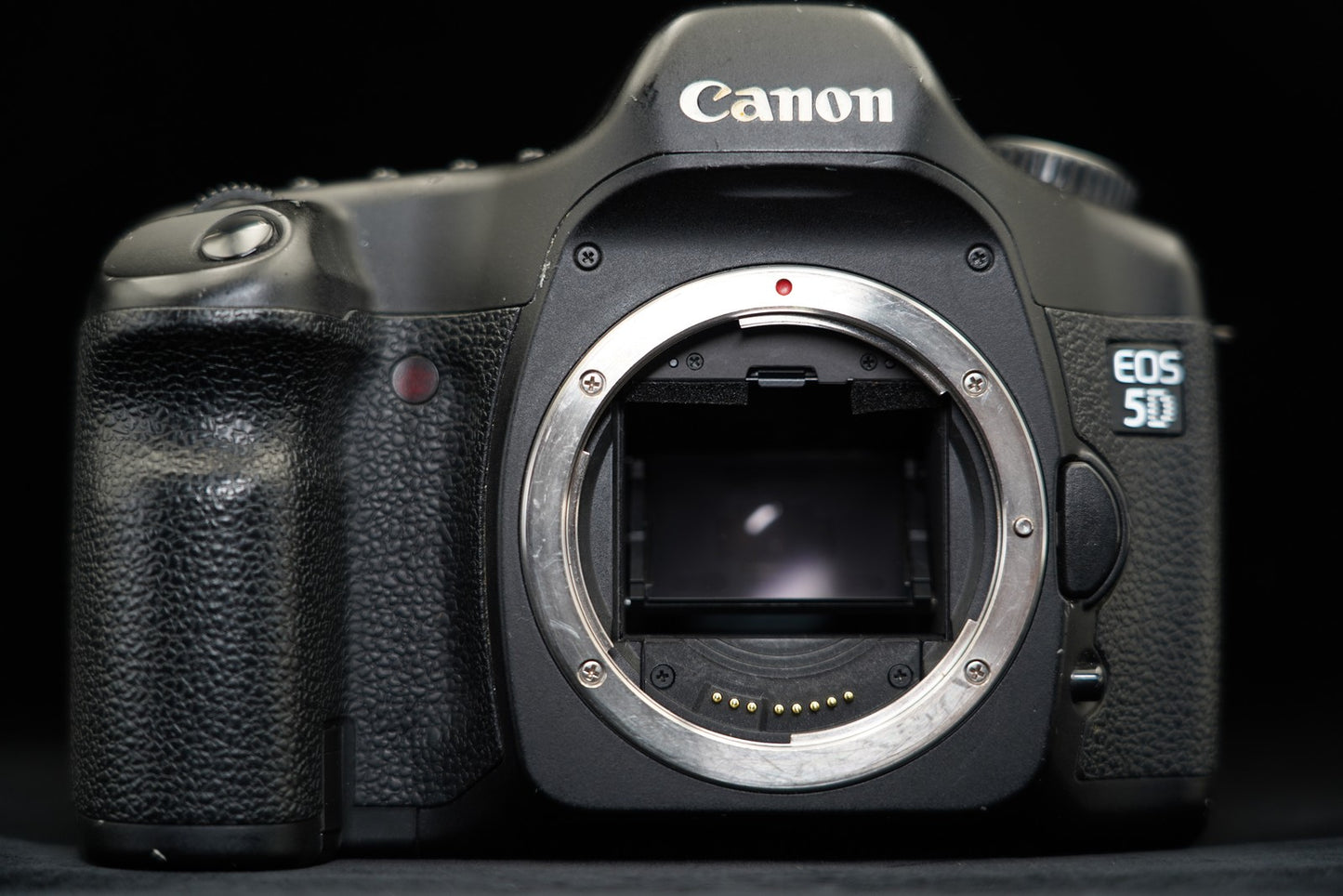 Canon EOS 5D Digital SLR Full Frame Camera Body Only US Duty Paid 10370