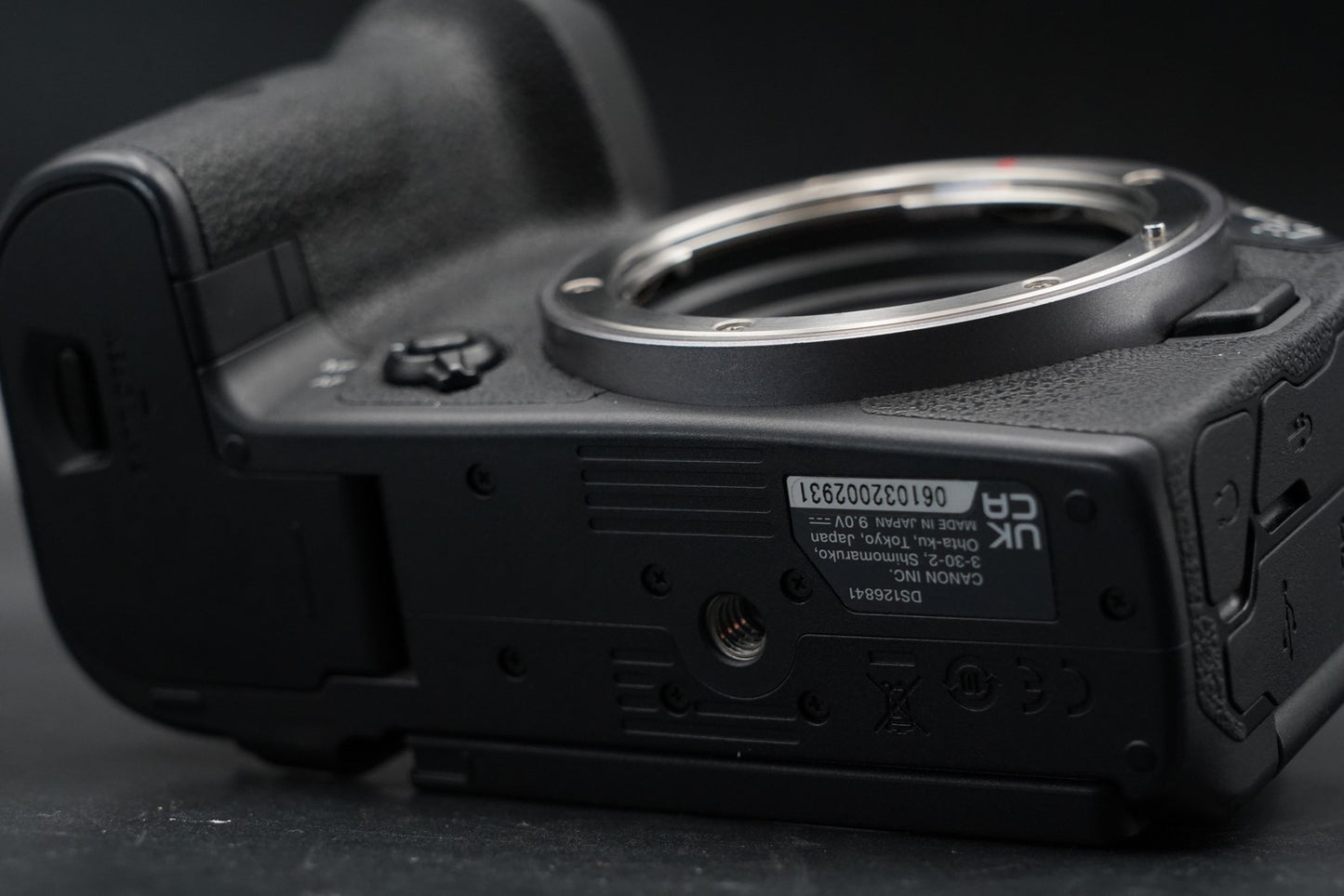 Canon EOS R7 Mirrorless Digital Camera US STOCK #11304