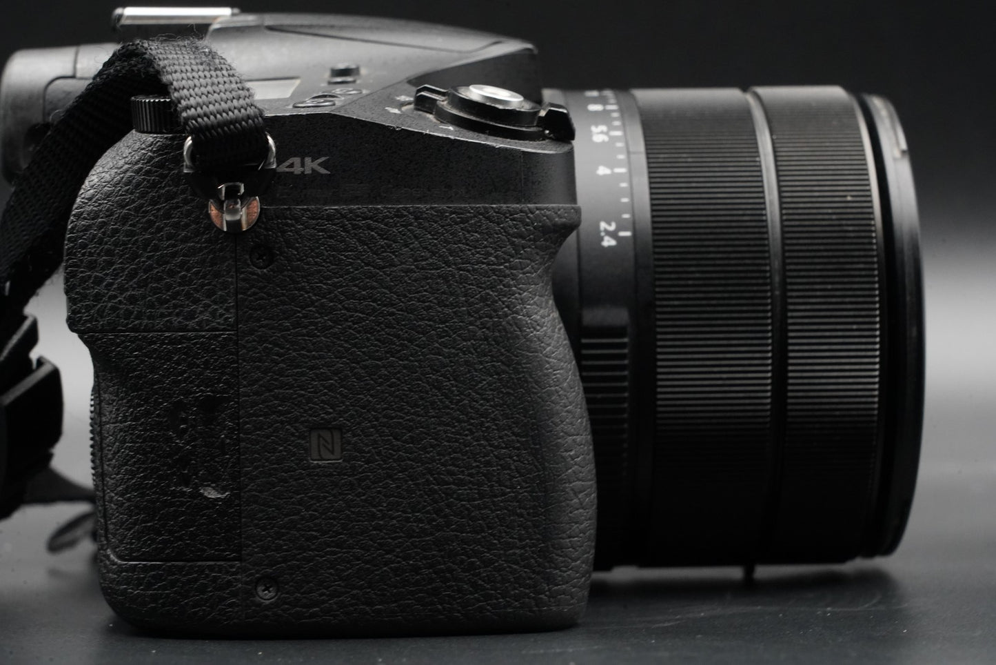 Sony Cyber-Shot RX10 IV 20.1MP Digital Camera DSC-RX10M4 US DUTY PAID 10573