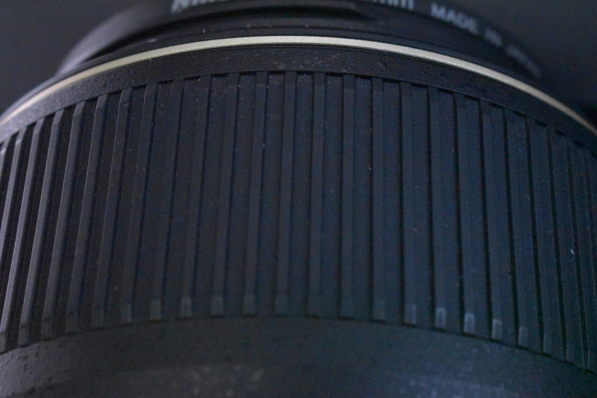 Nikon AF-S MICRO NIKKOR 105mm F/2.8G ED VR Lens US STOCK #10580