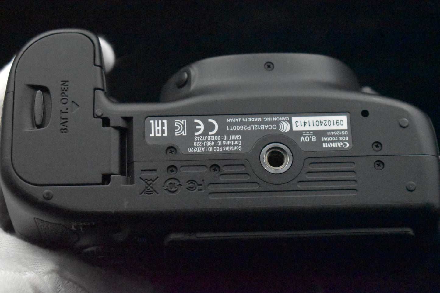 [US Duty Paid] Canon EOS 70D DSLR Digital SLR Video Camera Body 8684