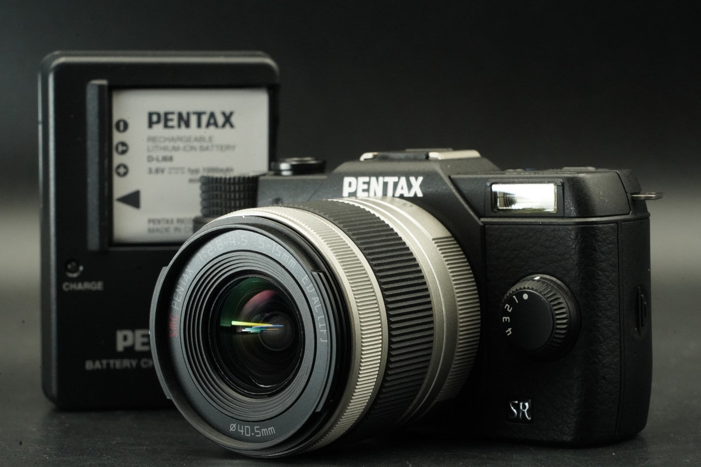 419 cuts! Pentax Q10 Black w/ 5-15mm Black 02 Zoom Lens Kit 11630