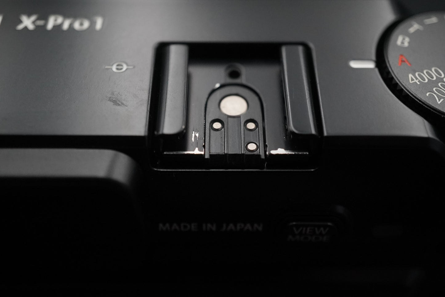 Fujifilm X-Pro1 Mirrorless Digital Camera Black US Duty Paid 11402