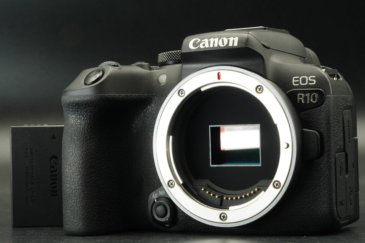 Canon EOS R10 Black APS-C Mirrorless Digital Camera -162000 cuts- #12068