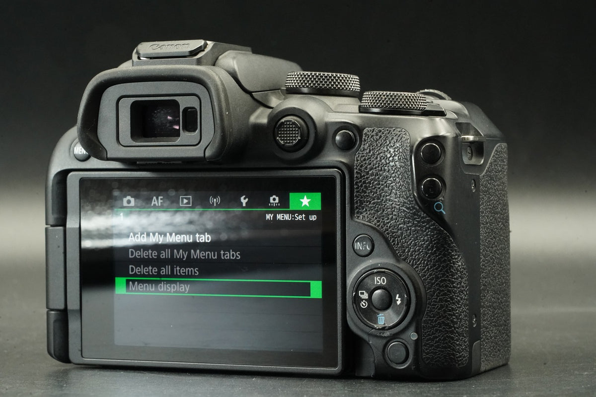 Canon EOS R10 Black APS-C Mirrorless Digital Camera -186000 cuts- #12067