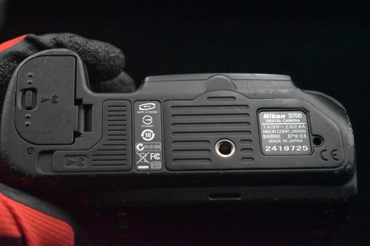 [US Duty Paid] Appareil photo numérique reflex numérique Nikon D700 12,1 MP...