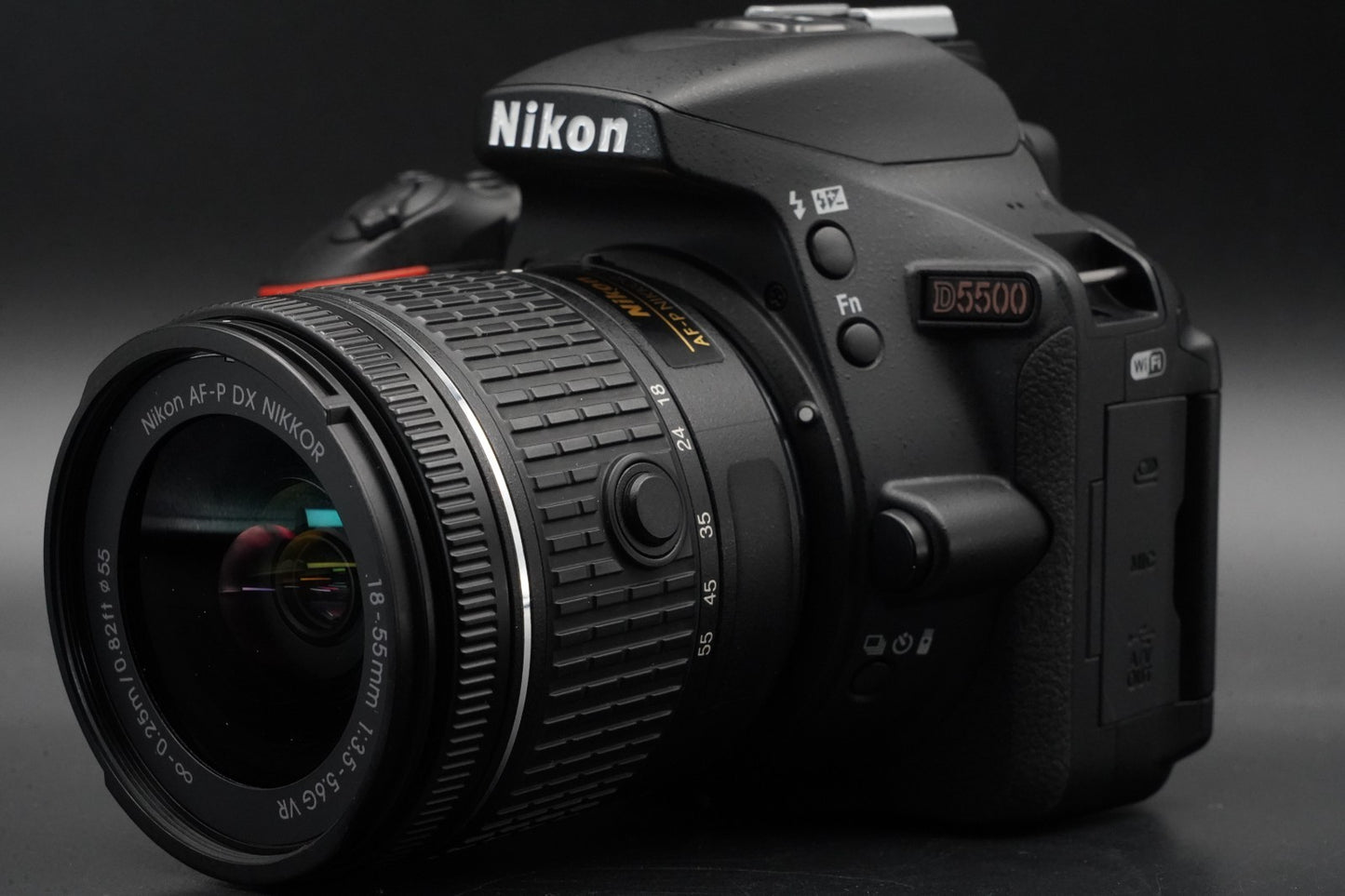 8652 cuts!! Nikon D5500 DSLR Digital Camera with AF-S Lens 10844