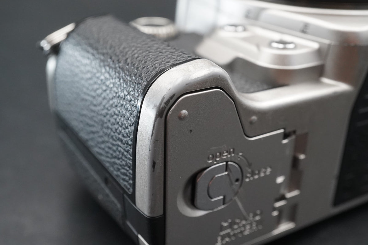 Cuerpo de cámara digital Nikon Df Silver DSLR -8818 cortes - #11462