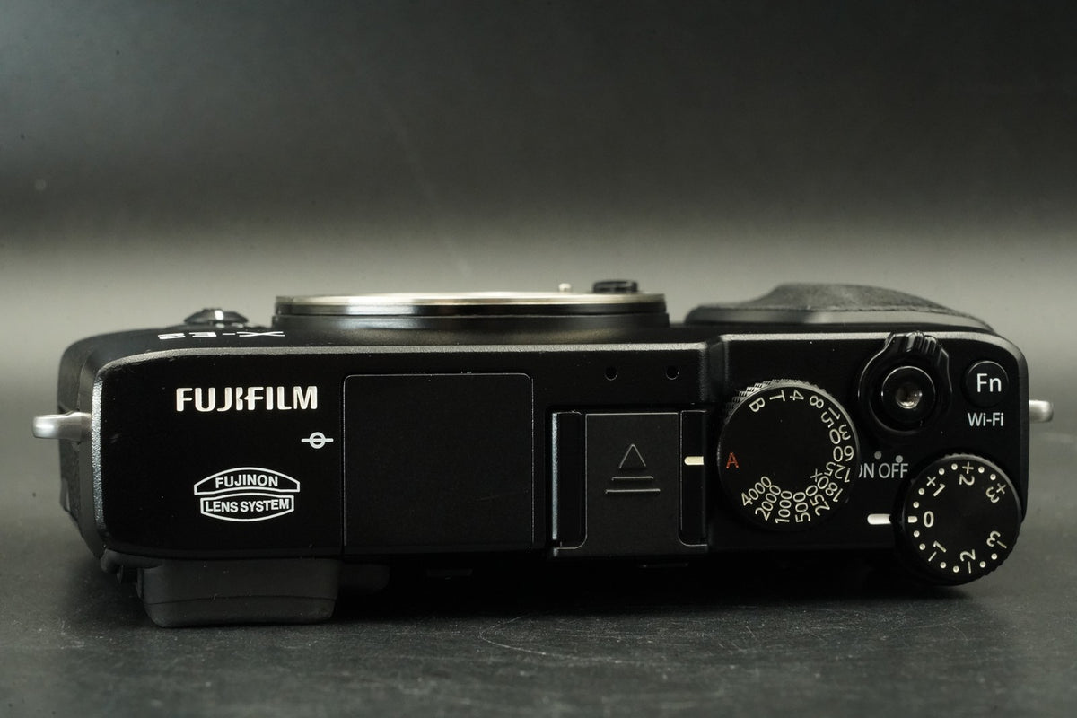 Fujifilm X-E2 Mirrorless Digital Camera Black Used US STOCK #11671