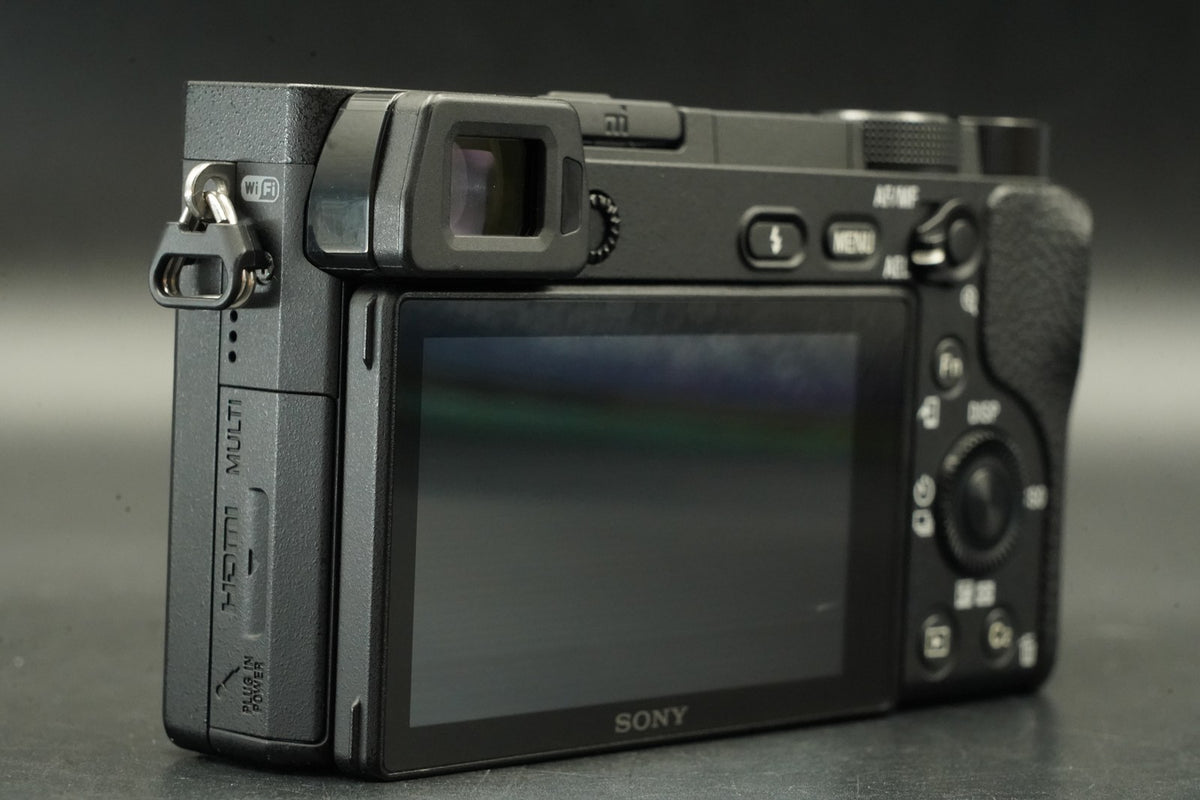 Sony Alpha a6300 Mirrorless Digital Camera Body Only Black -16282 cuts- #12249
