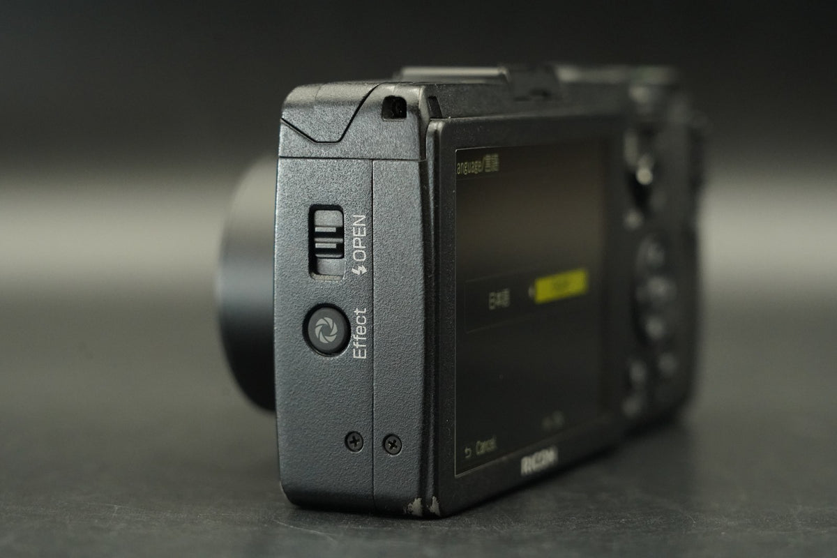 RICOH GR 16.2MP Digital Compact Camera Black JAPAN #12242