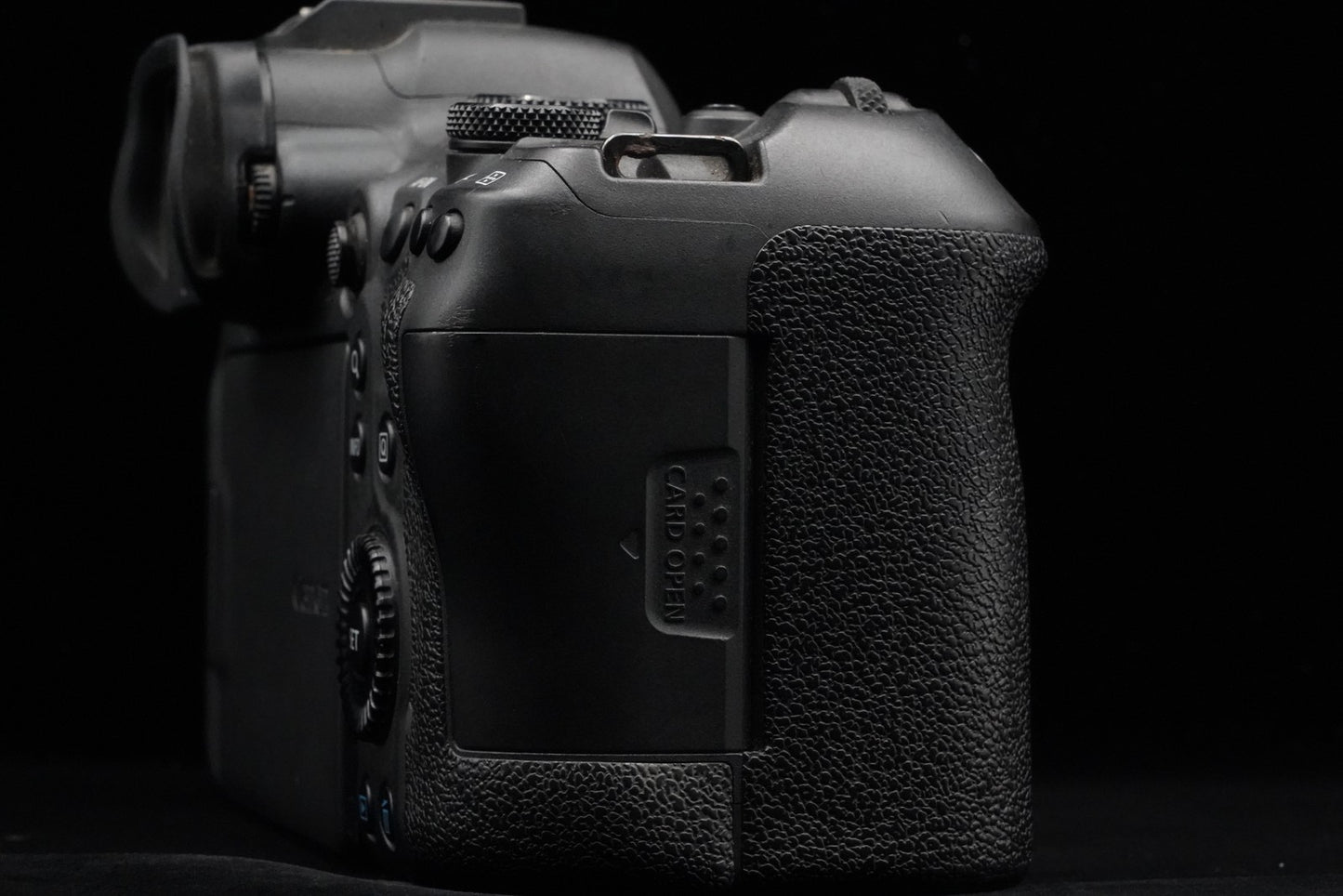 Canon EOS R6 Mark II Full Frame Mirrorless Camera US Duty Paid 10266