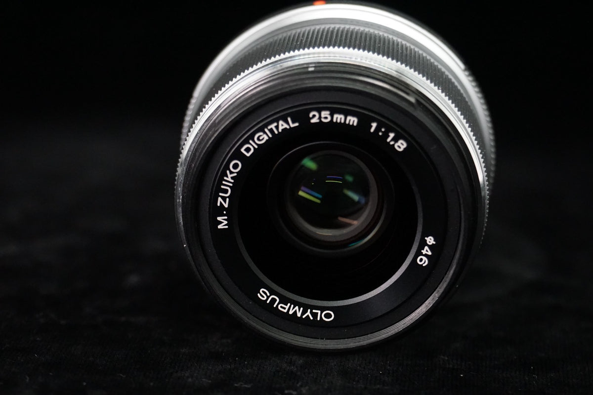 OLYMPUS M.ZUIKO 25mm F/1.8 Silver Lens Micro Four Thirds US STOCK #11367