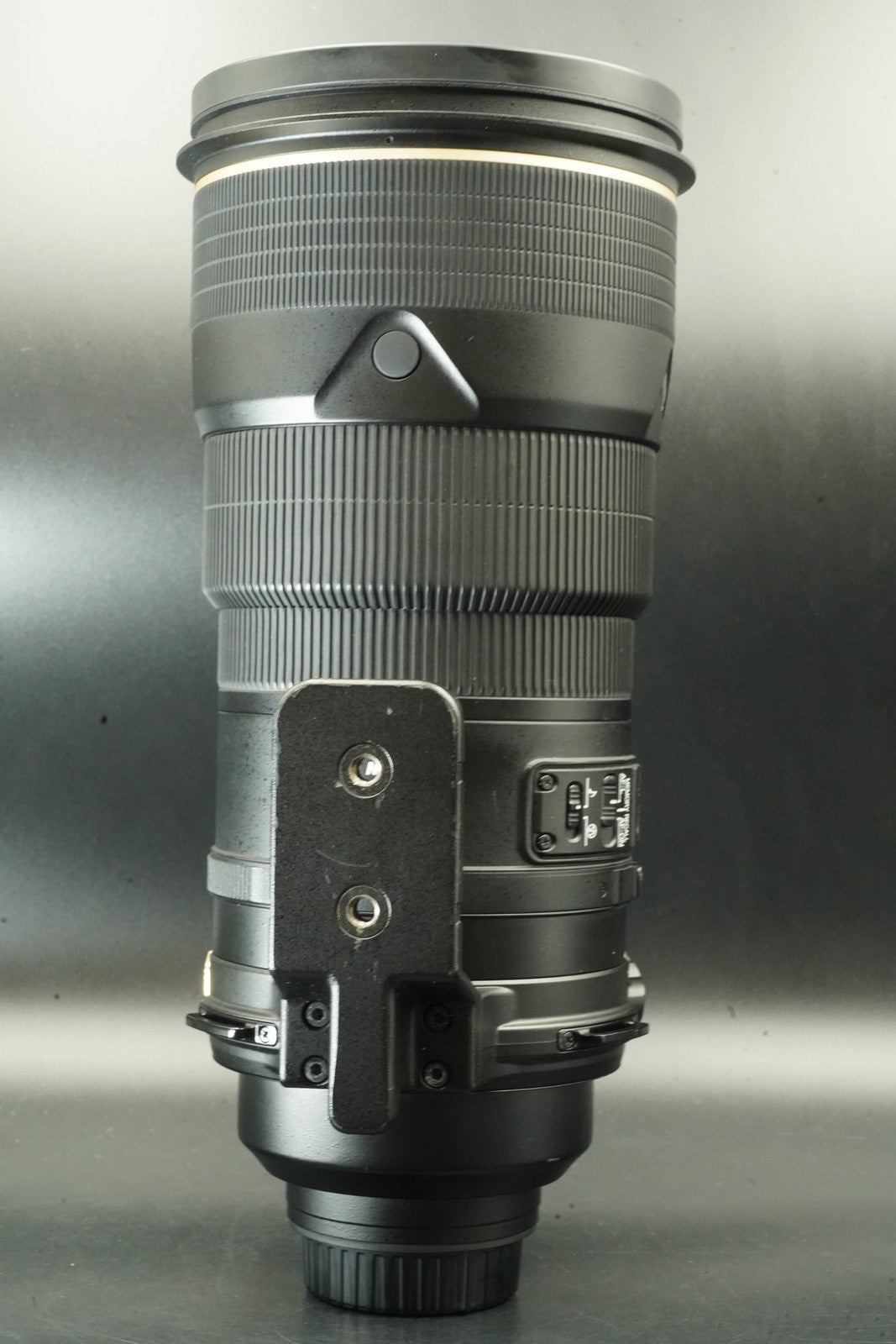 Nikon AF-S NIKKOR 300mm f/2.8 G II ED VR Lens #12385