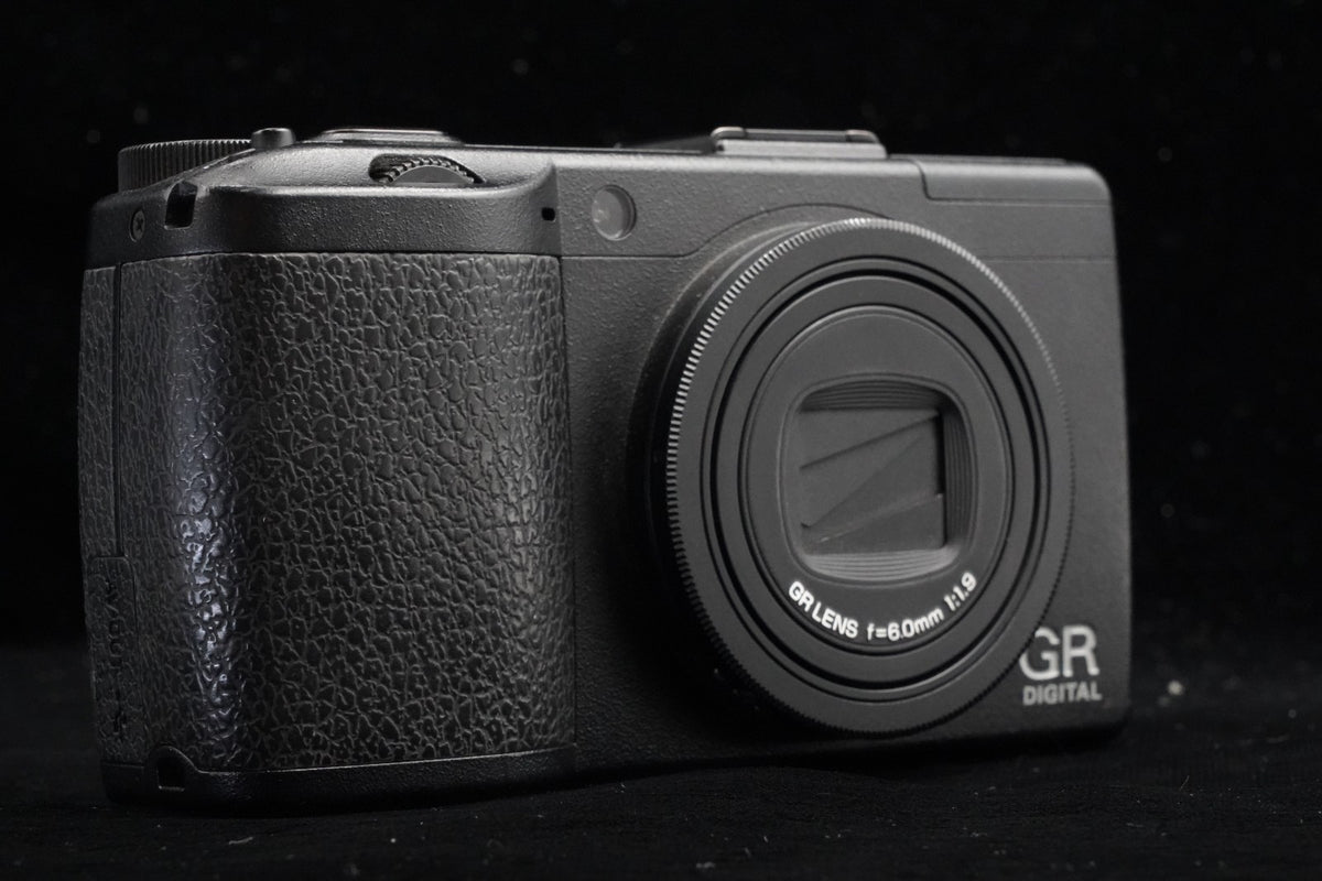 Ricoh GR Digital III 3 10.0MP Digital Camera JAPAN [] US STOCK #9529