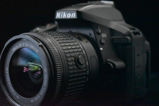[US Duty Paid] Appareil photo numérique reflex numérique 24,2 mégapixels...