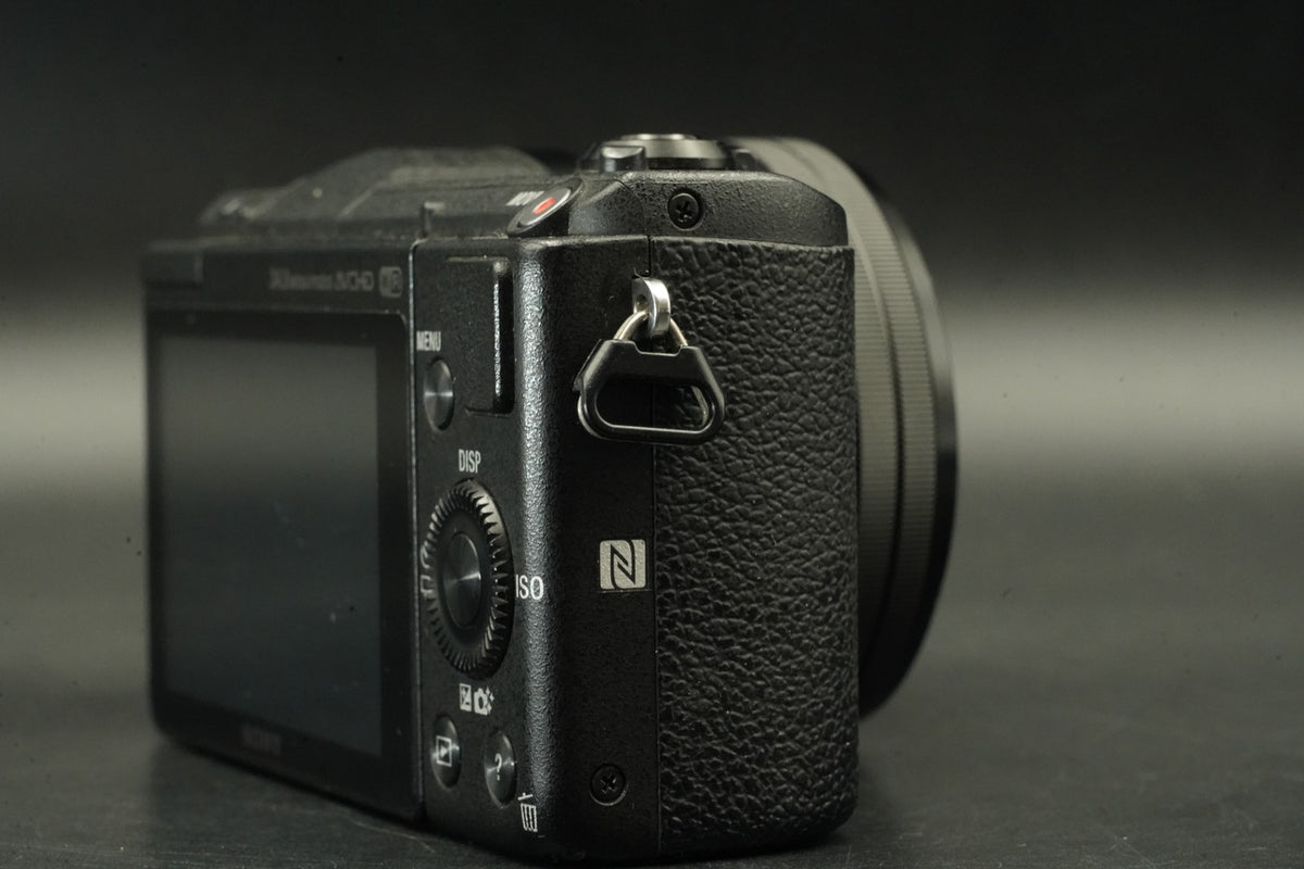 Sony Alpha a5100 Mirrorless Digital Camera Black -20656 cuts- #12450