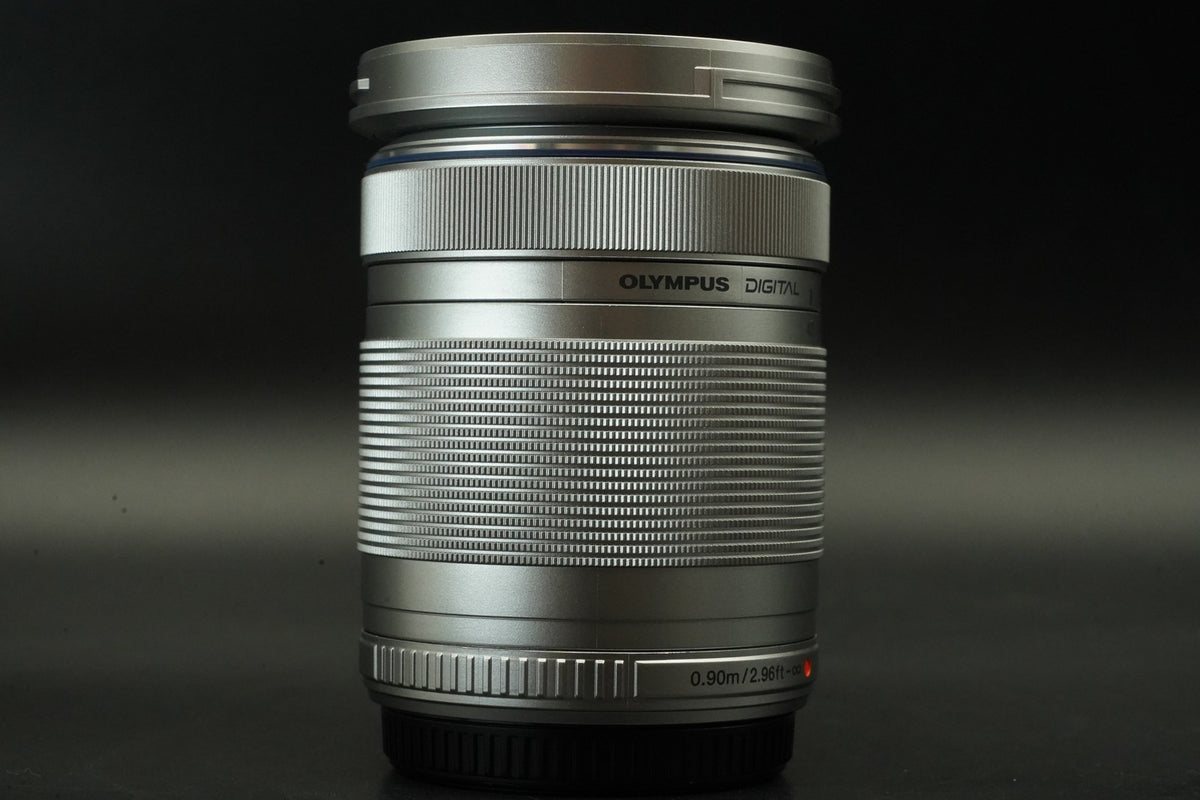 Olympus OM-D E-M10 Mirrorless Camera + 14-42mm 40-150mm -2888 cuts- #11793