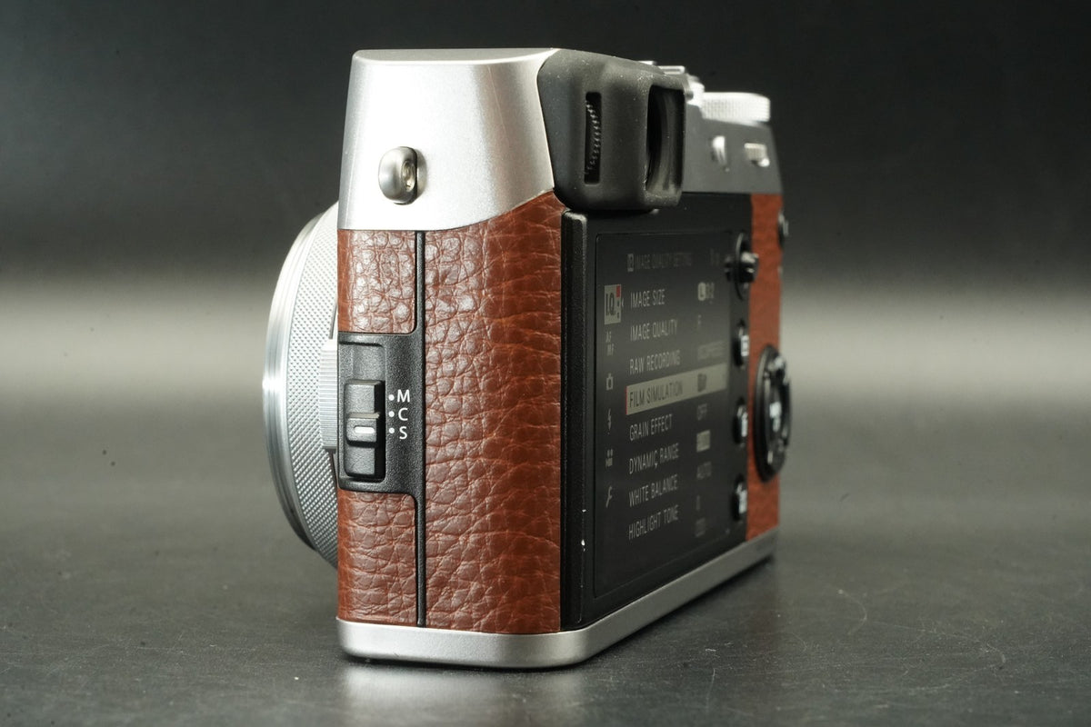 Fujifilm X100F 24,3 megapixel fotocamera digitale marrone -9800 tagli - #11968