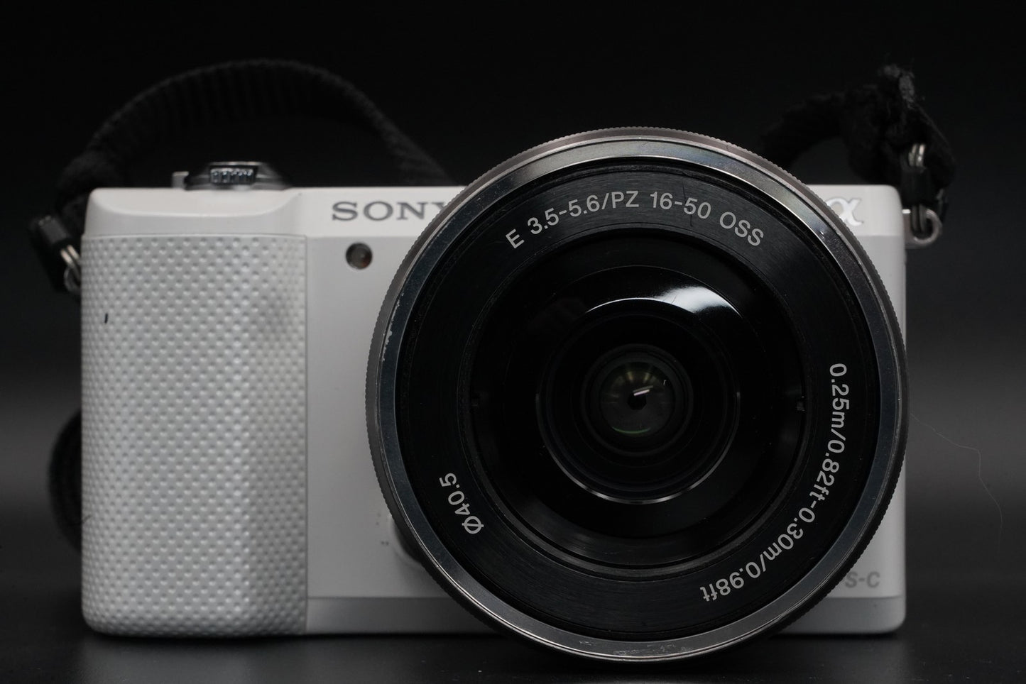 Sony Alpha a5000 Mirrorless Digital Camera White with 2 Lenses 10484