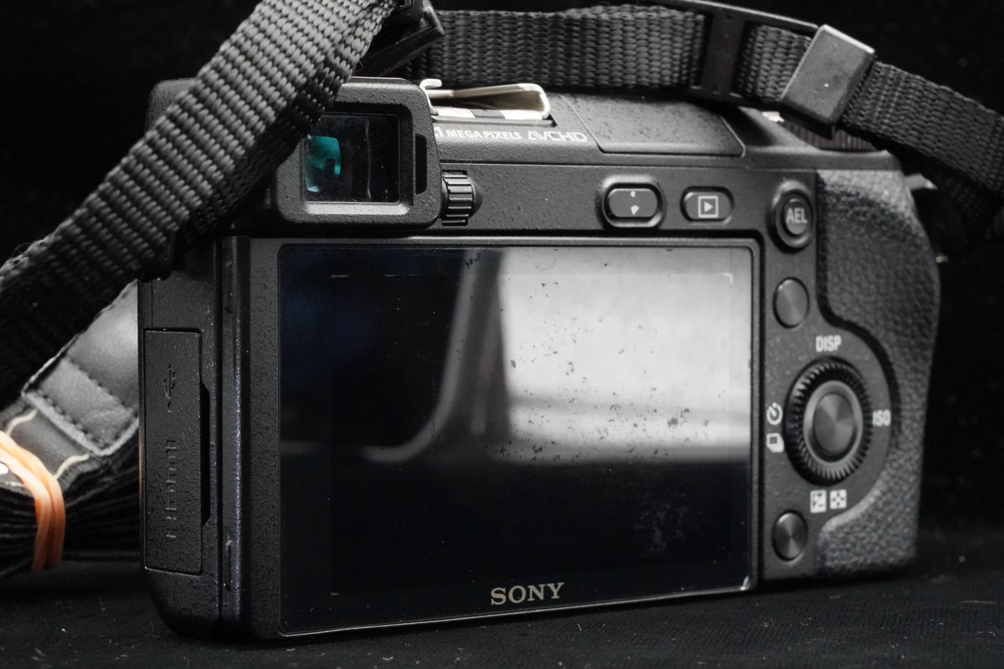 ENGLISH OK! [US Duty Paid] Sony α NEX-6 Digital Camera w/ 16-50mm PZ Lens 9306