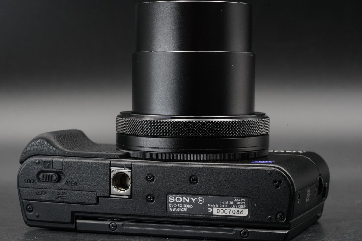 Sony Cyber-Shot DSC-RX100M5A 20.1MP 4K Digital Camera #11125