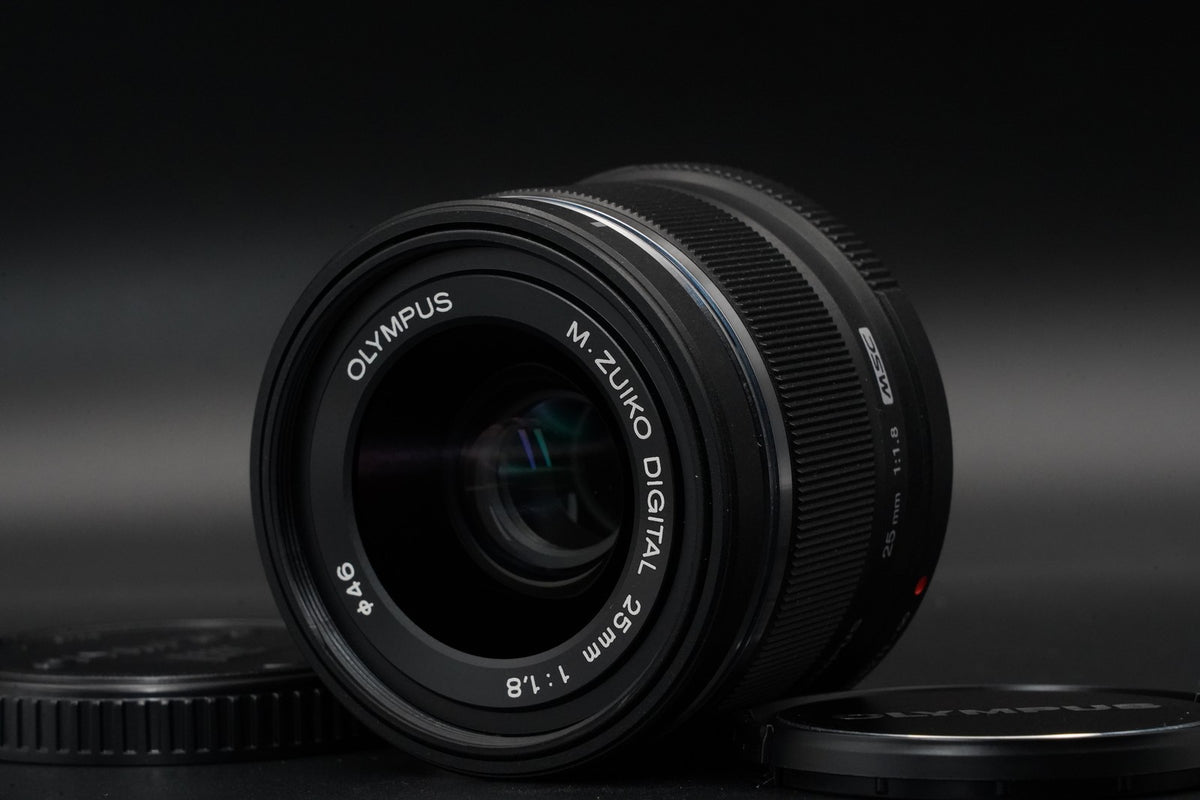OLYMPUS M.ZUIKO DIGITAL 25mm F/1.8 Black Lens US STOCK #11784