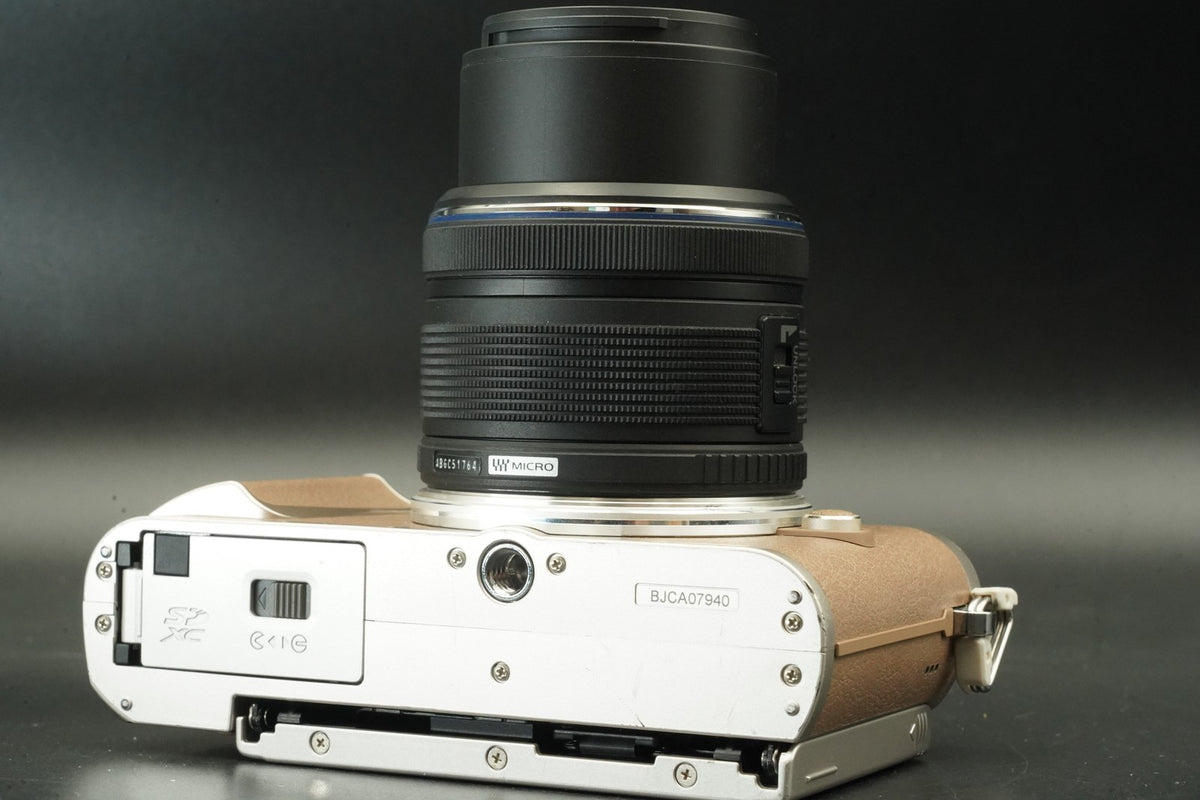 Olympus E-PL10 Camera 14-42mm 40-150mm Lens Brown -3094 cuts- US STOCK #11773