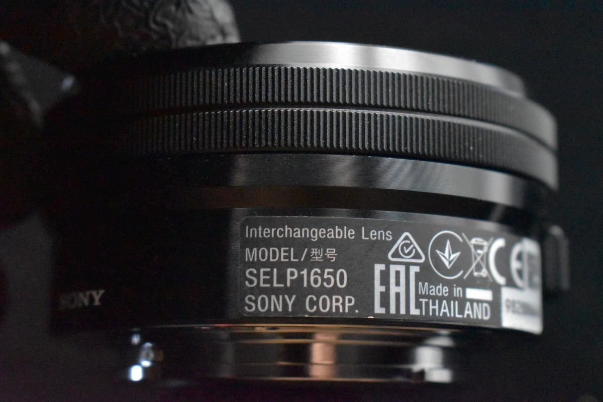 [US Duty Paid] Fotocamera digitale mirrorless Sony Alpha A6400 nera 9232