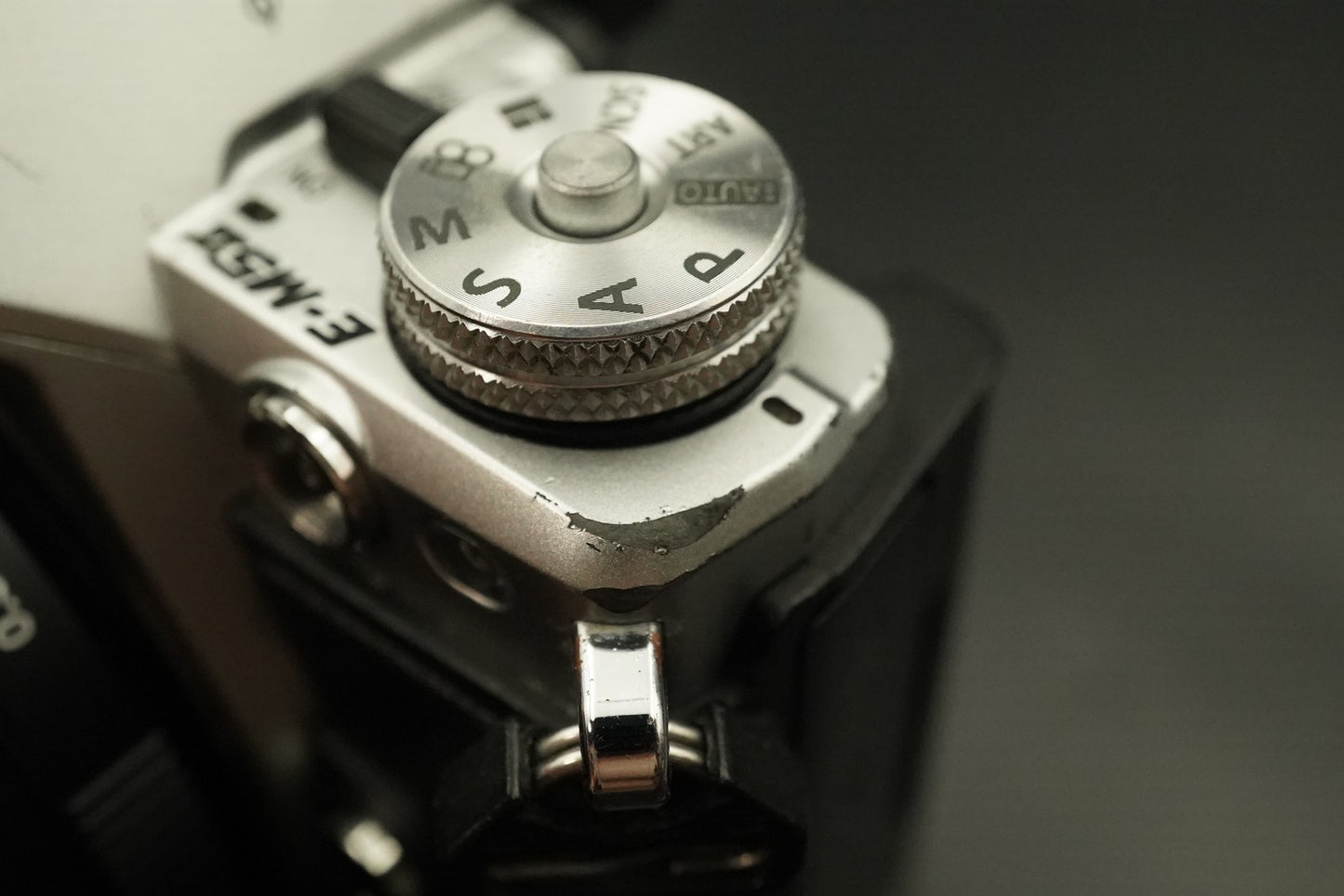 Olympus OM-D E-M5 Mark II w/ M.ZUIKO 14-150 Lens Silver -10789 cuts- #11765