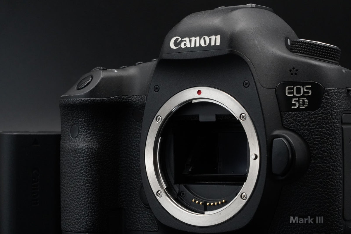 Canon EOS 5D Mark III Digital Full Frame Camera DSLR Body US STOCK #10943