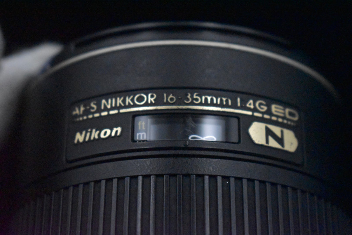 Nikon AF-S Nikkor 16-35mm f/4 G ED VR Wide Angle Lens US STOCK #8876