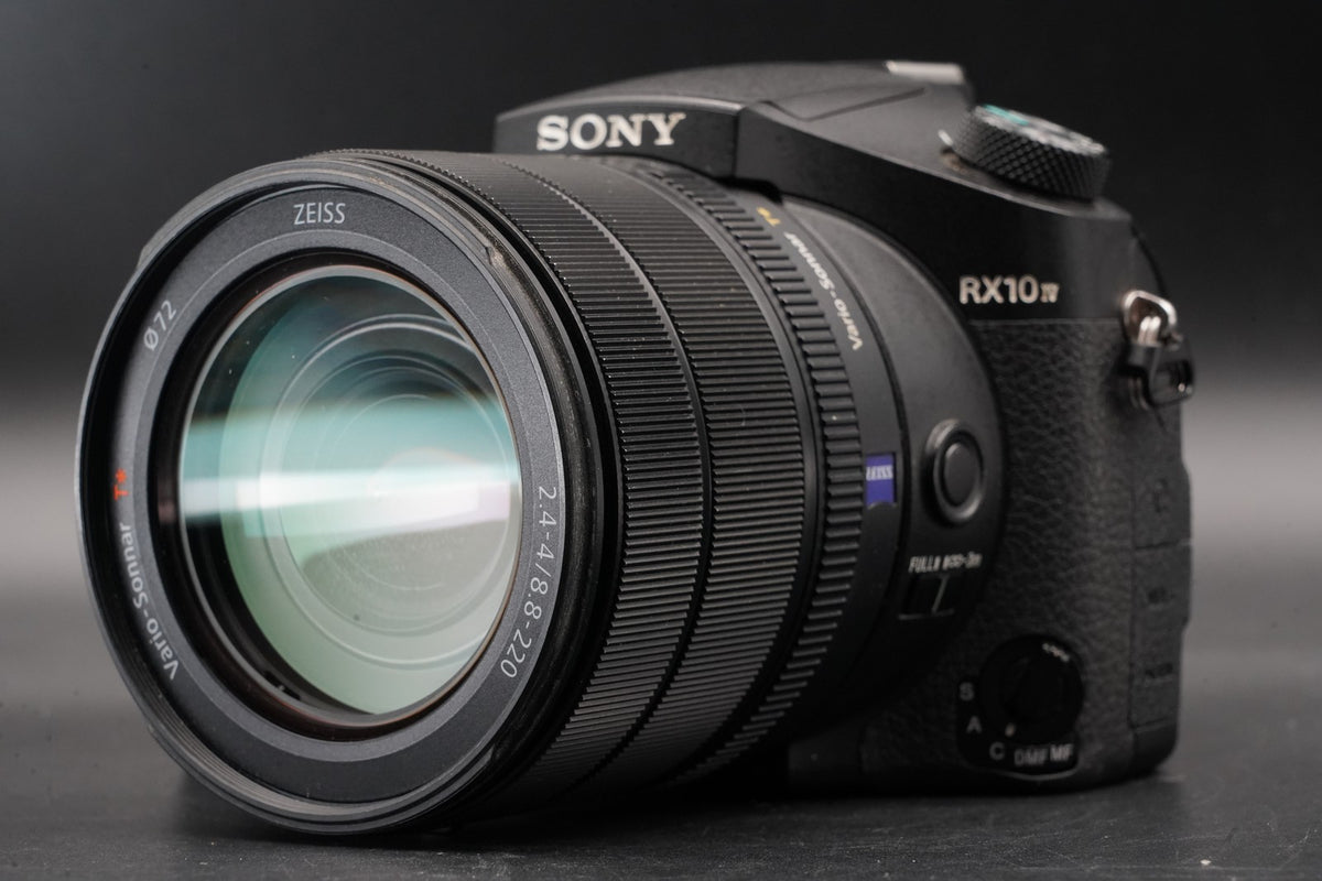 Sony Cyber-Shot RX10 IV 20.1MP Appareil Photo Numérique DSC-RX10M4 US STOCK...