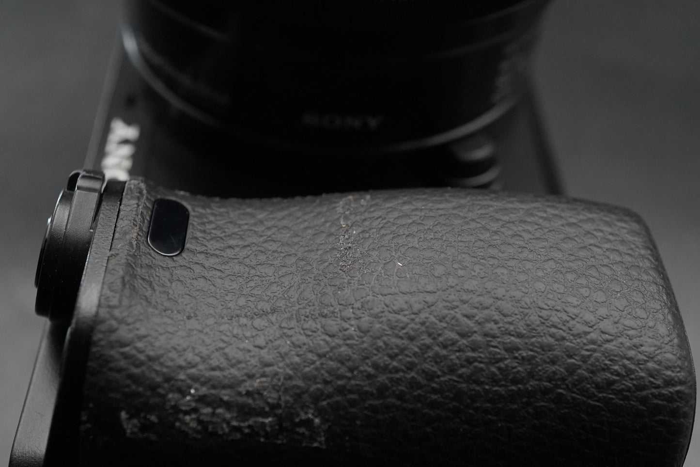 Sony alpha a6000 Digital Mirrorless Camera with Lens Black -4429 cuts- #11203