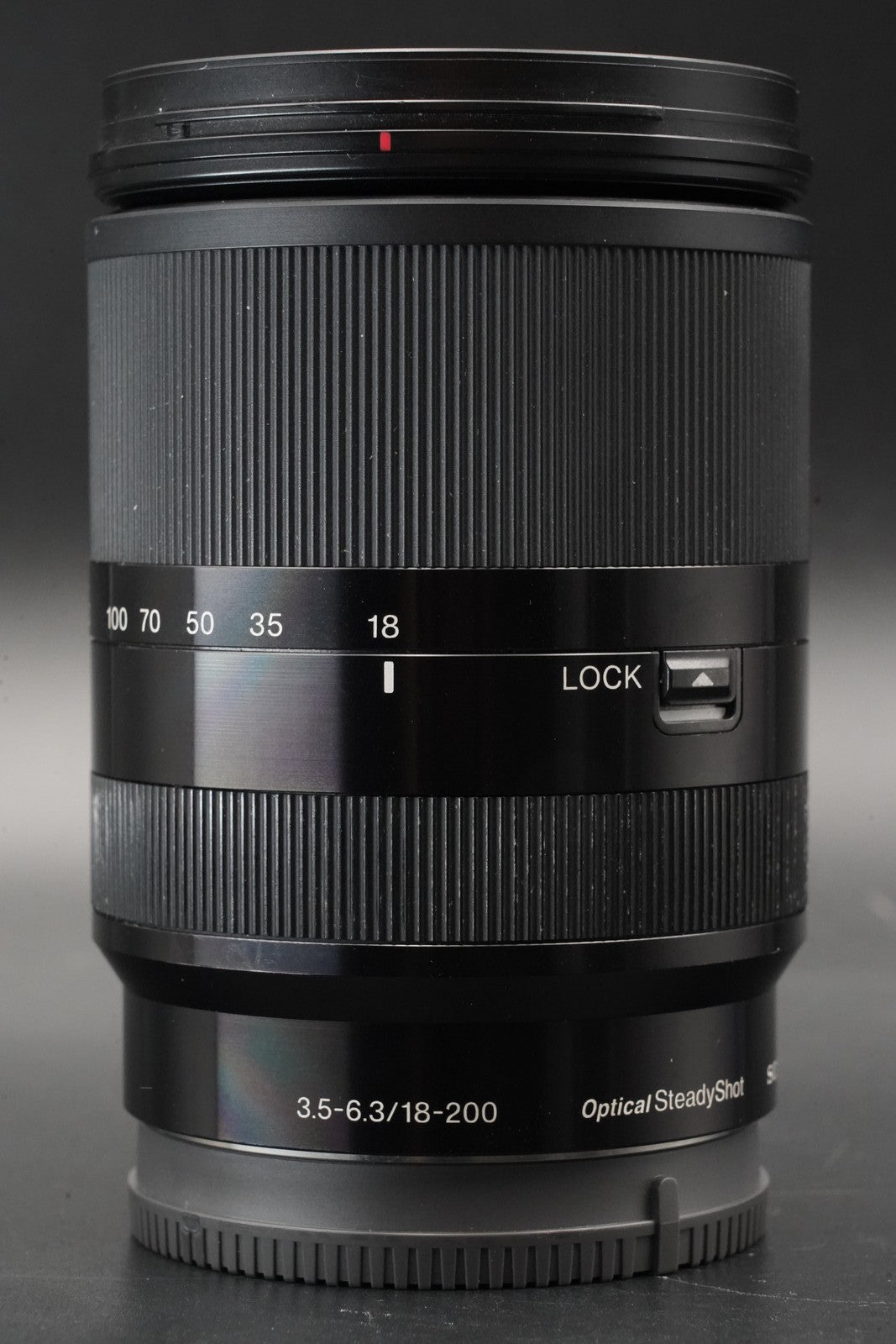 Sony E 18-200mm f/3.5-6.3 OSS LE Black Lens sony E Mount SEL18200LE 10881