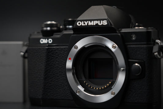 Olympus OM-D E-M10 Mark II 16.1MP Digital Camera Black US STOCK #10646