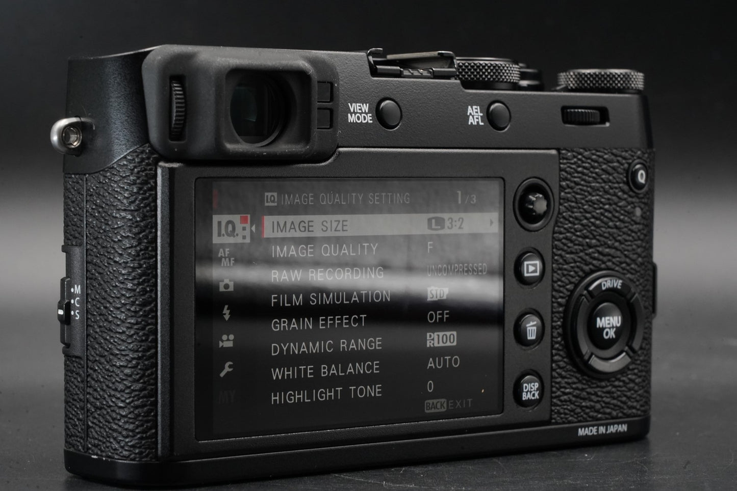 Fujifilm X100F 24.3MP Digital Camera Black From JAPAN US Duty Paid 11092