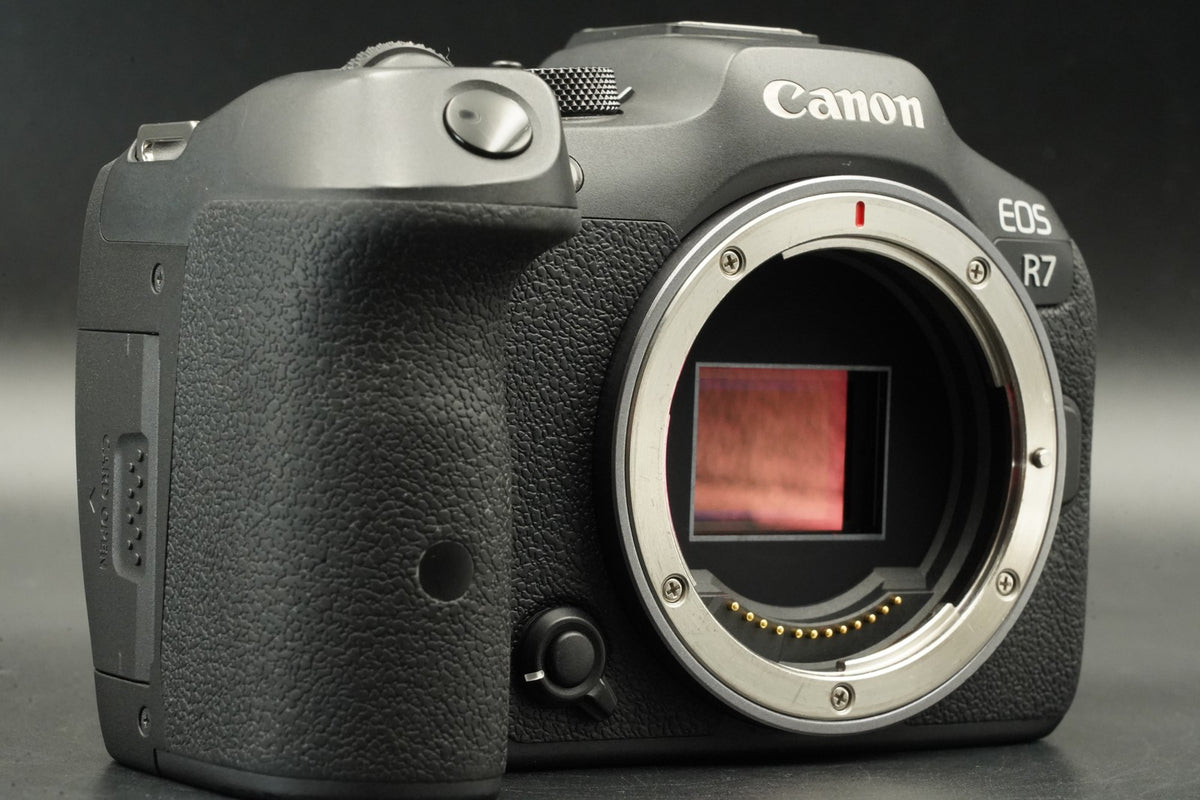 Canon EOS R7 Mirrorless Digital Camera -1134 cuts- #11528