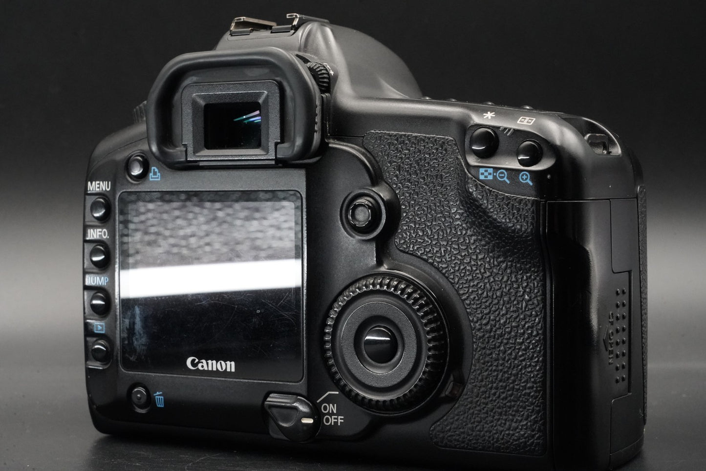 Canon EOS 5D Digital SLR Full Frame Camera Body Only US Duty Paid 11032