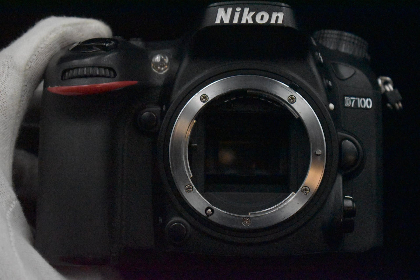 [US Duty Paid] Nikon D7100 24.1MP Digital SLR Camera Black Body 8898