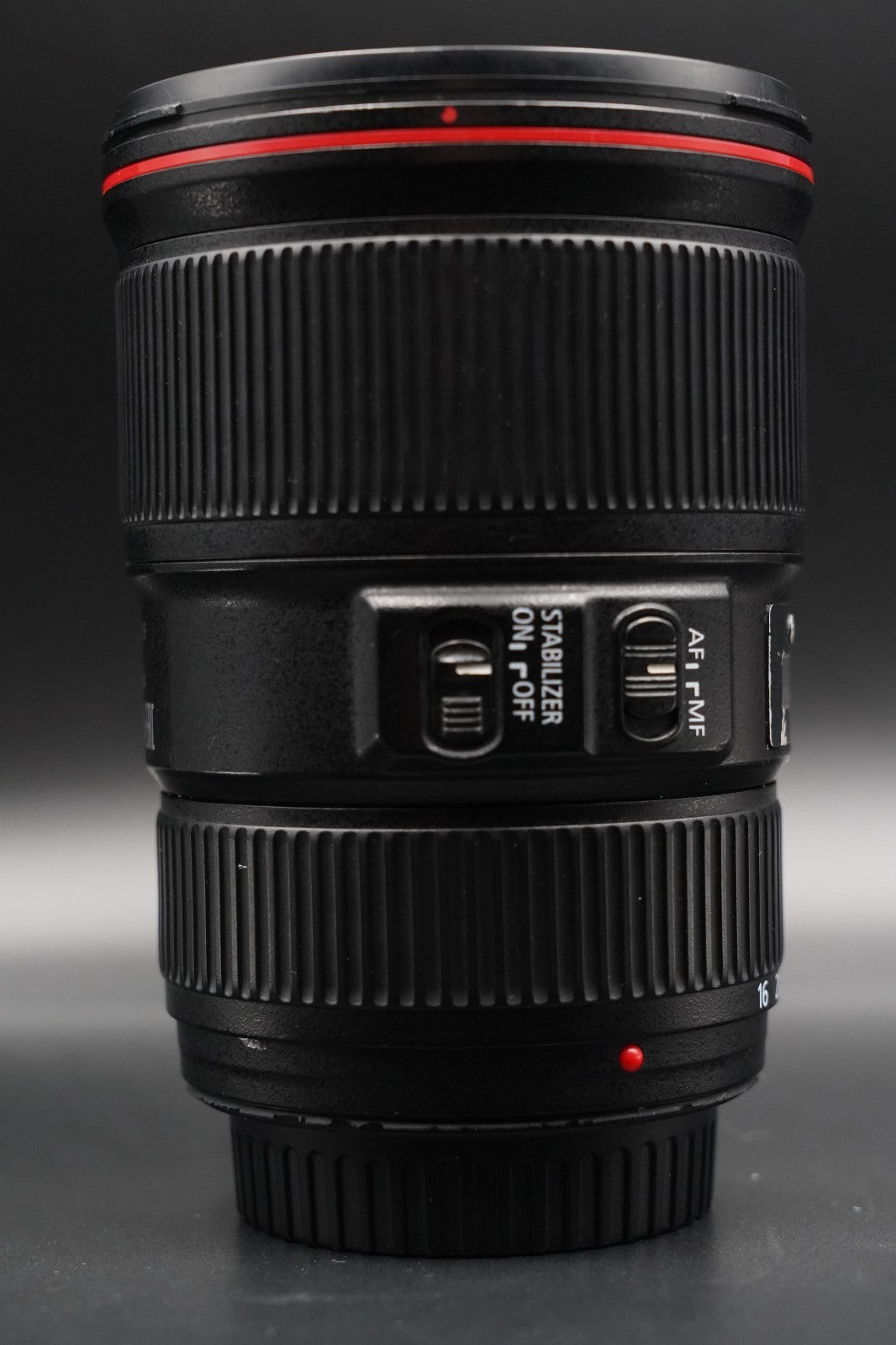 Canon EF 16-35mm f/4 L IS USM Lens Wide Angle AF Lens US Duty Paid 10444