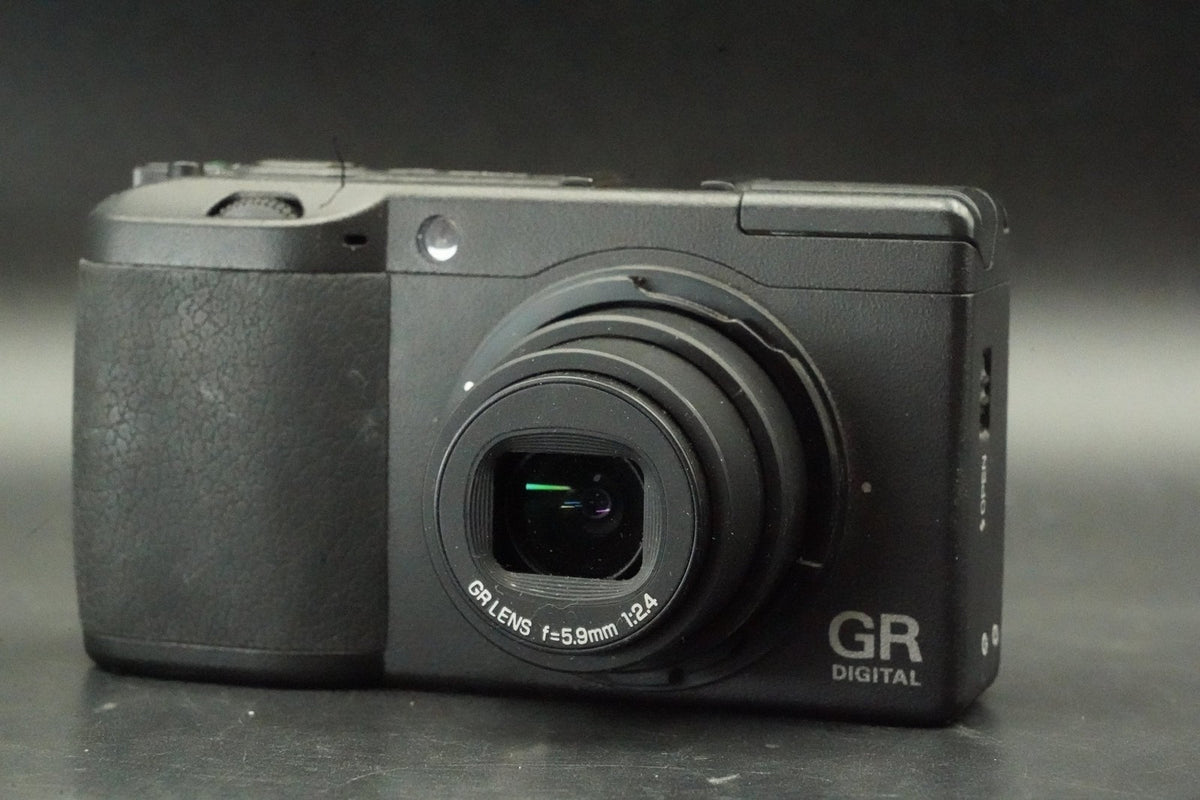 RICOH GR DIGITAL II 10.1 MP Compact Camera -1296 cuts- #12747