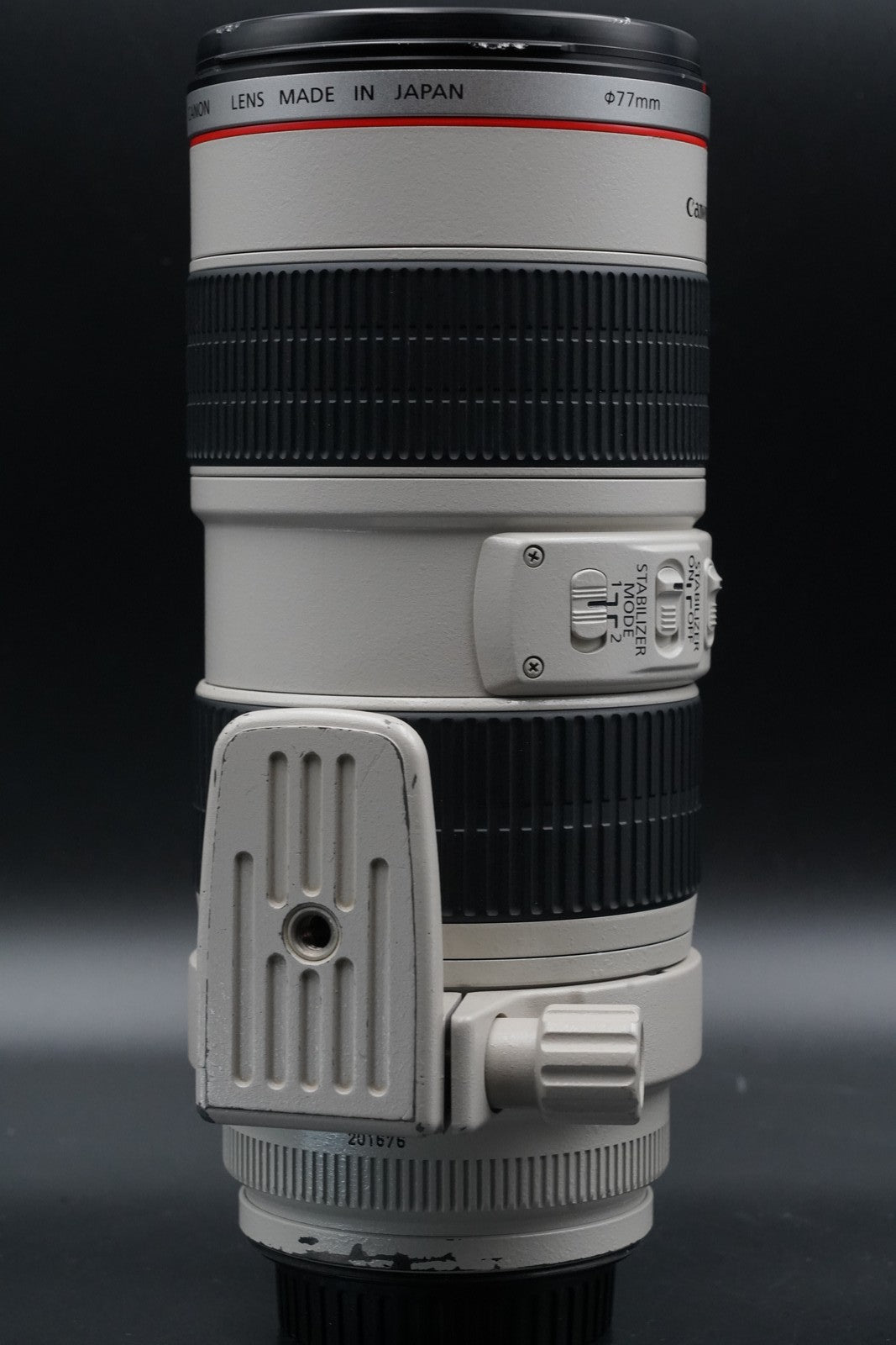 Canon EF 70-200mm F/2.8 L IS USM Telephoto Zoom Lens US Duty Paid 11197