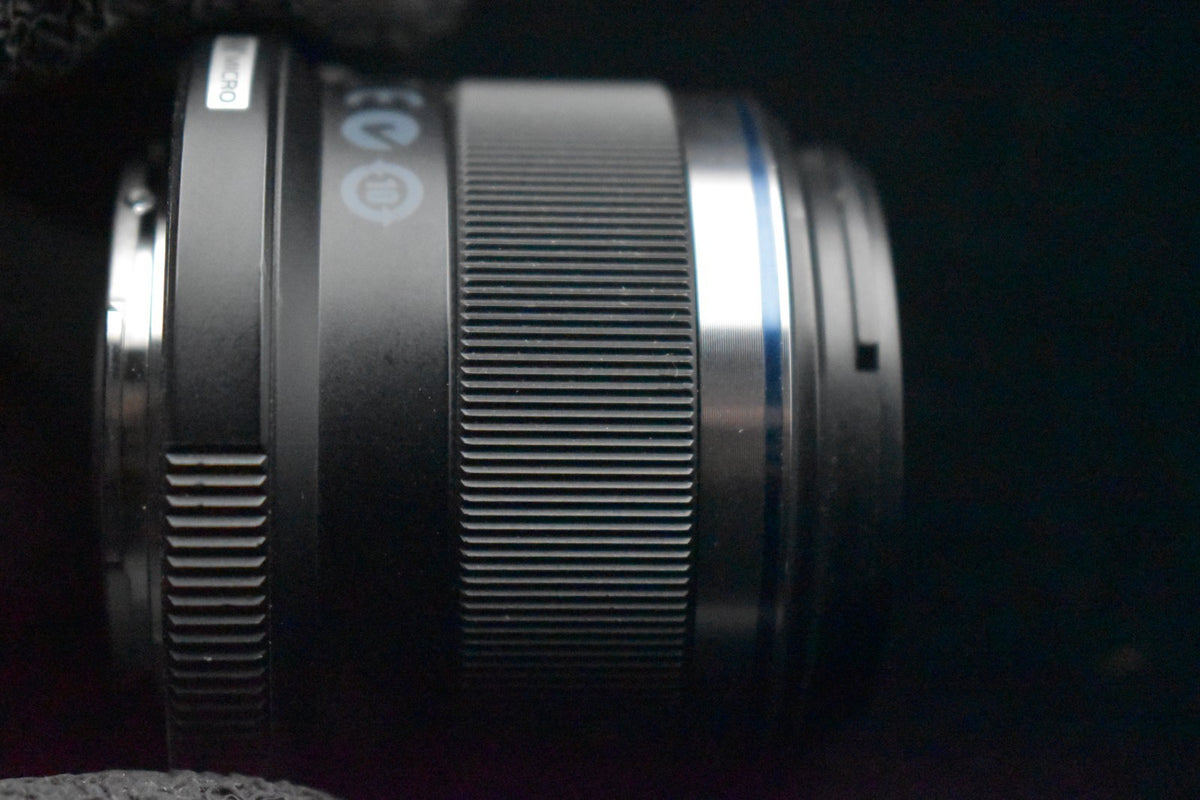 Olympus M.ZUIKO DIGITAL 45mm f/1.8 Lens Black Japan US STOCK #11381 11791