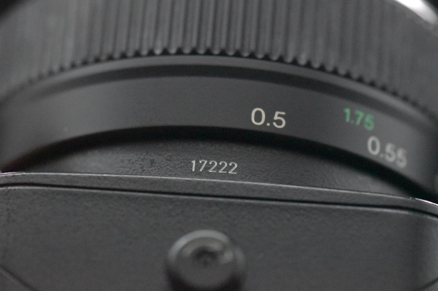 Canon TS-E 90mm f/2.8 Tilt Shift Lens US Duty Paid Film Camera JAPAN